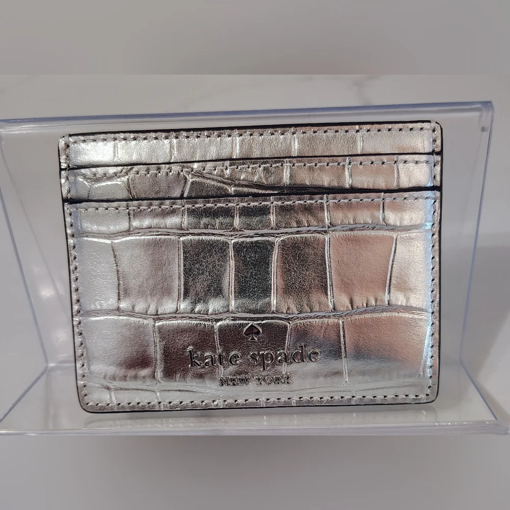 NWT Kate Spade Card Holder - Silver Croc Embossed - Picture 2 of 8